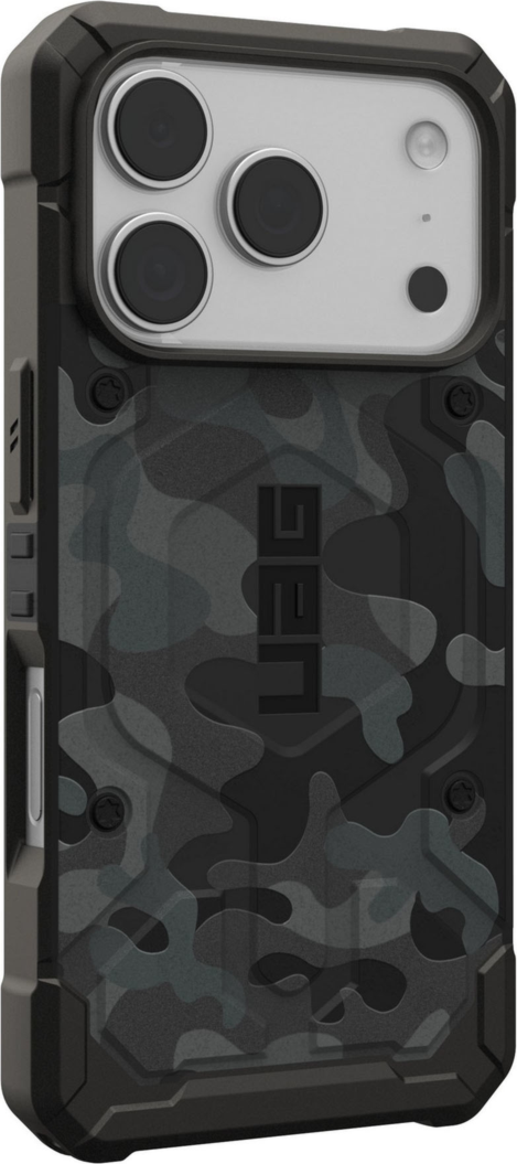 Designed with action and adventure in mind, the UAG Pathfinder case with MagSafe provides serious protection with a modern classic look.