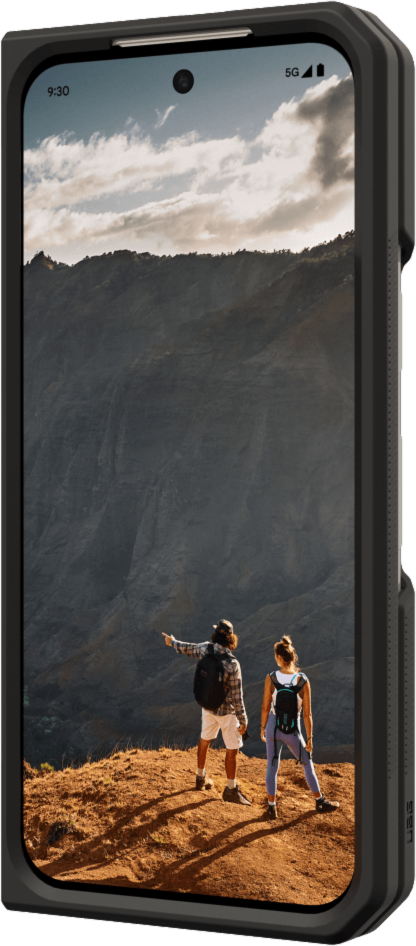 <p>The UAG Fold Series case features a two-piece transparent design specifically for folding devices, offering featherlight construction and a built-in magnetic module for seamless compatibility with magnetic accessories.</p>