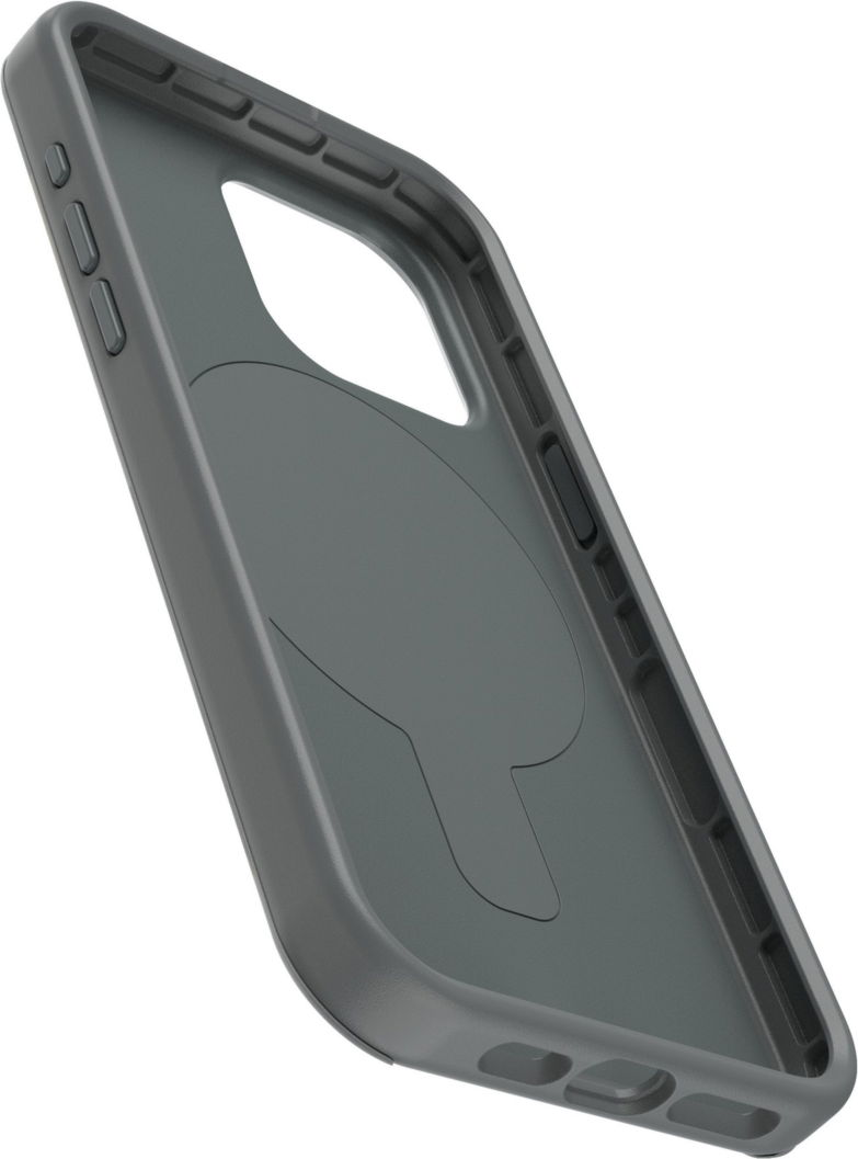 With the collapsible grip that slides into the case when it’s not in use, the OtterBox Symmetry Series OtterGrip case offers the best of both worlds: protection, grip, MagSafe.