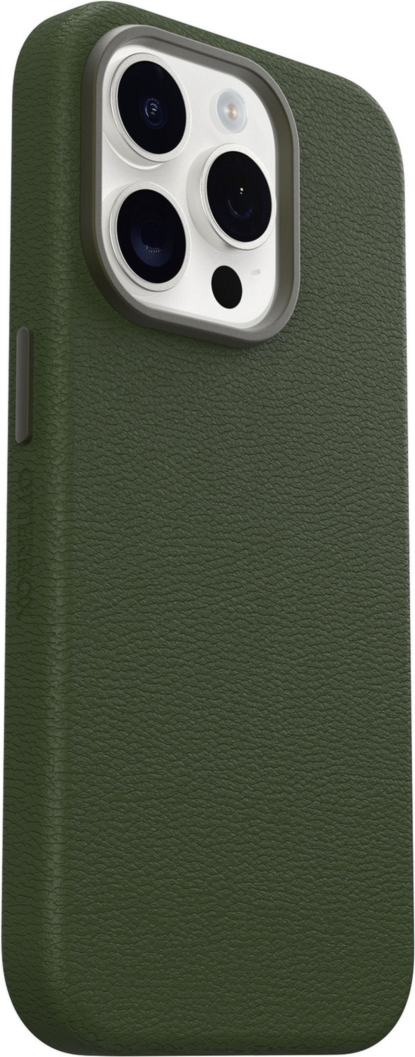 Crafted from organically grown and sustainably harvested nopal cactus, the Otterbox Symmetry Series Cactus Leather case for MagSafe offers a sustainable alternative to traditional leather products.