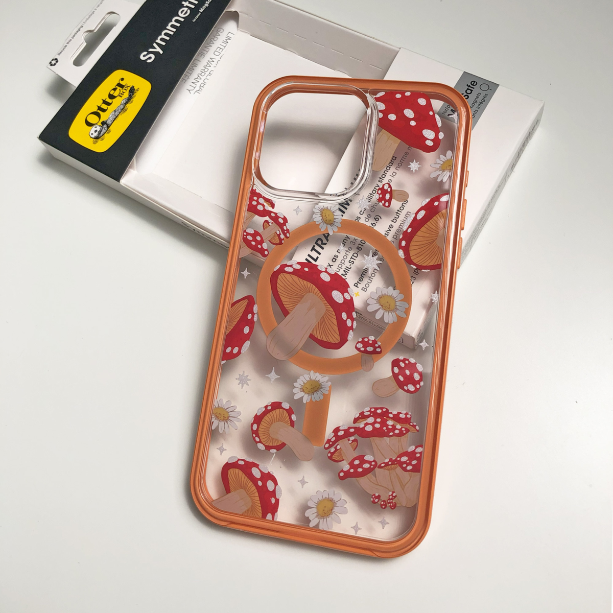 Slim but tough, OtterBox Symmetry Series offers style and protection in a one-piece design that slips on and off in a flash.