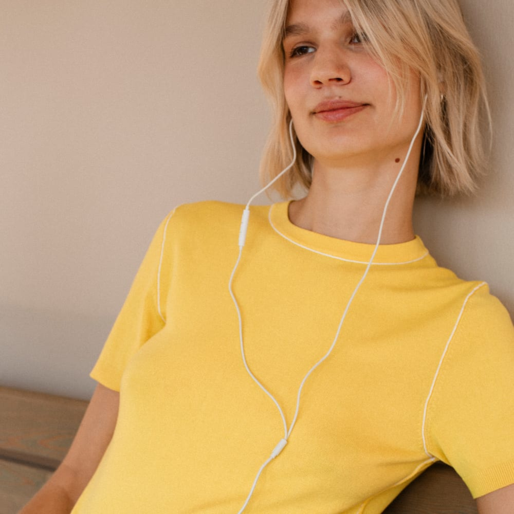 Sudio - V3s Essential Wired Earbuds - White