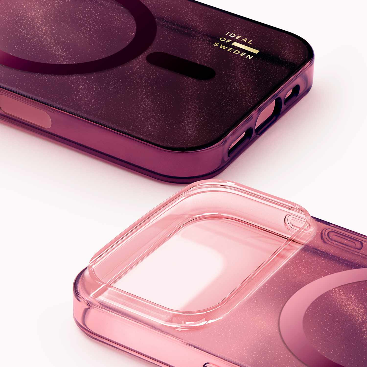 Ideal of Sweden IDCLCMSBI2567P564 Étui Glitter Glow MagSafe Cherry Lacquer pour iPhone 17 Pro Max