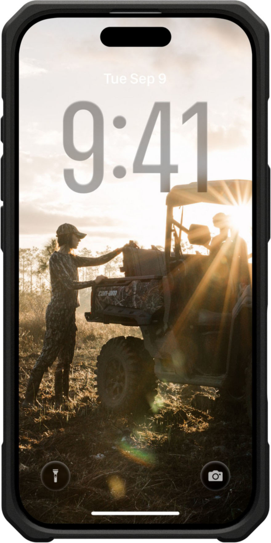 Urban Armor Gear (UAG) - Monarch Pro Case for Apple iPhone 17 - Carbon Fiber
