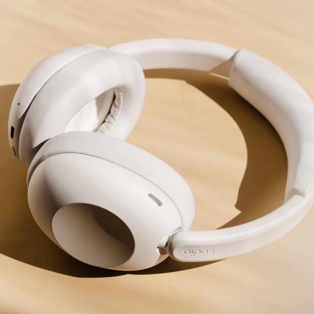 Sudio - Casque circum-auriculaire K3 avec réduction active du bruit (ANC), blanc