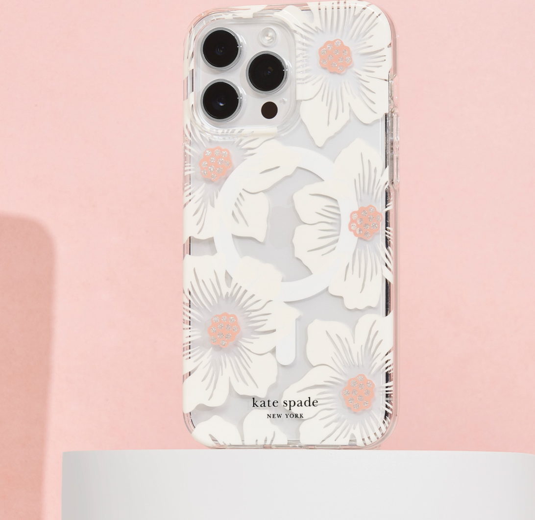 Fashion meets protection with the Kate Spade Protective Hardshell MagSafe series case, combining style with an impressive 10 ft drop protection and MagSafe compatibility.