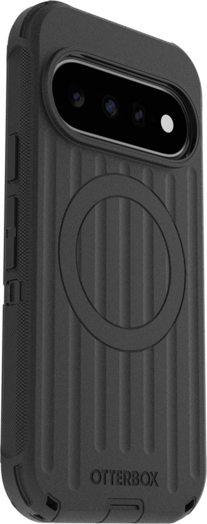 The OtterBox Defender Series Pro is the toughest case providing rugged protection against harsh drops. Equipped with magnets and non-slip texturing.