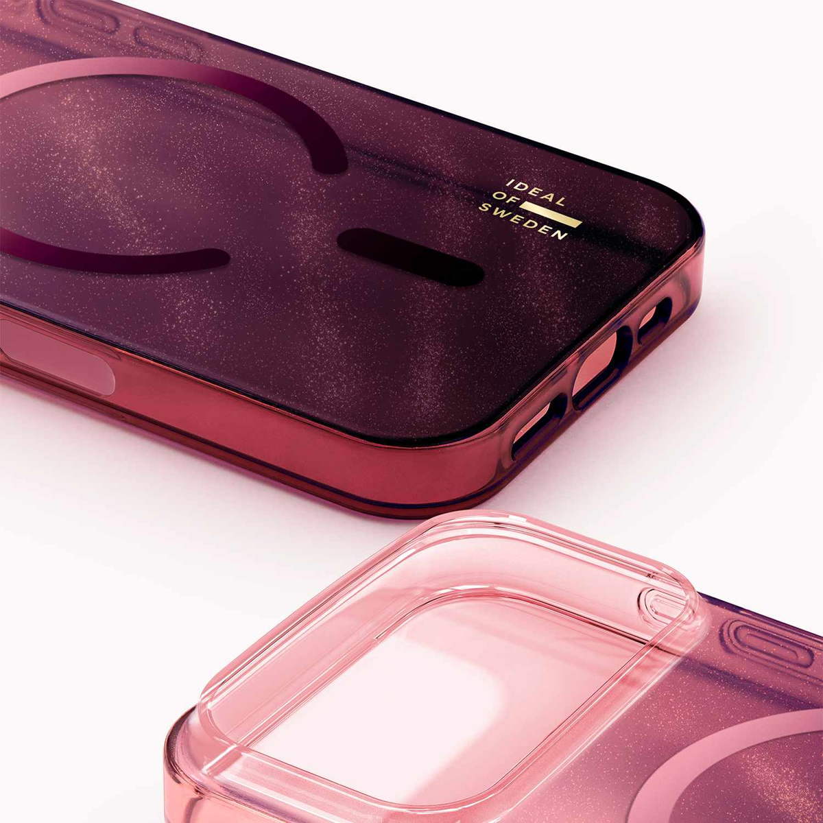 Ideal of Sweden IDCLCMSBI2567P564 Étui Glitter Glow MagSafe Cherry Lacquer pour iPhone 17 Pro Max
