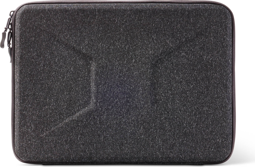 <p>The UAG Civilian Laptop Sleeve is designed to offer lightweight protection and modern style for 16” laptops.</p>